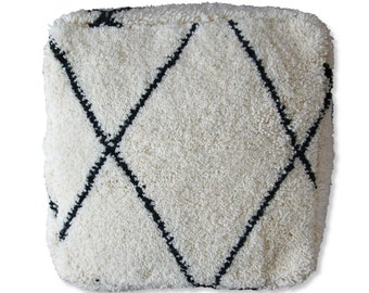Fluffy Beni Ouarain Pouf Moroccan Pouf - 100% Wool and Cotton - Handwoven Floor Cushion - Black&White Pillow XL