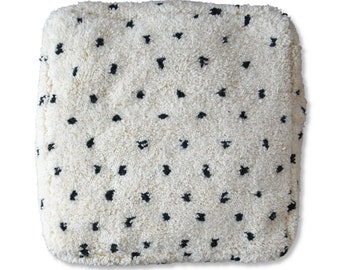 Berber Kilim Wool Pouf Dalmatier - 100% Wool and Cotton - Handwoven - White and Black Dotted