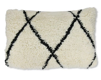 Berber Beni Ourain Cushion Cover - Handmade - 100% Wool and Cotton - 55x35 cm