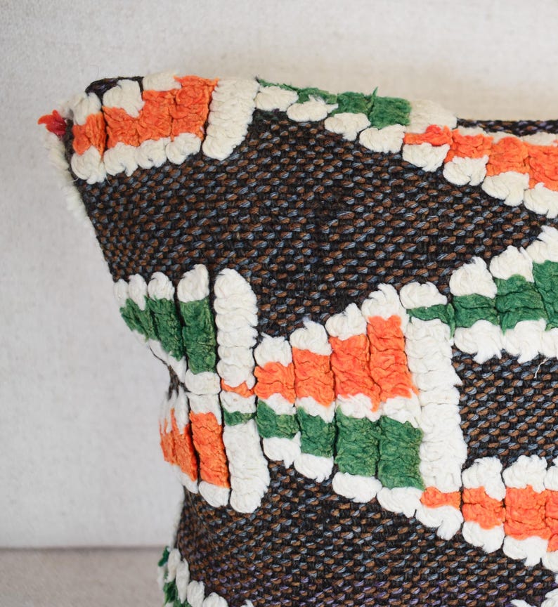 PoufsPillows Moroccan Berber Pillow Cover - Thumbnail 4