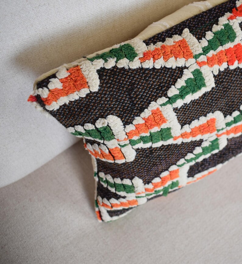 PoufsPillows Moroccan Berber Pillow Cover - Thumbnail 3