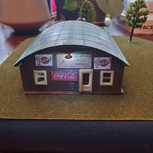 Mary Hogan&#39;s Tavern  1/87 (HO) scale