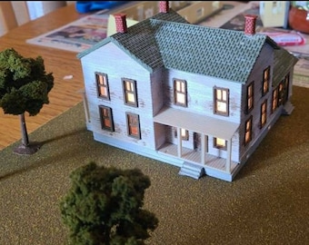 HO scale Ed Gein farmhouse and Barn
