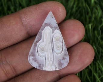 Crazy Lace Agate Gemstone: Orbicular Agate Crystal (34.5mm)