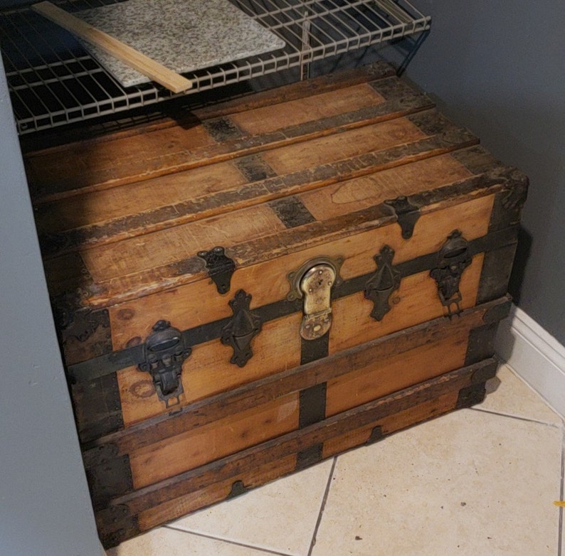 Vintage steamer trunk from late 1800s L31xW18xH21 Etsy