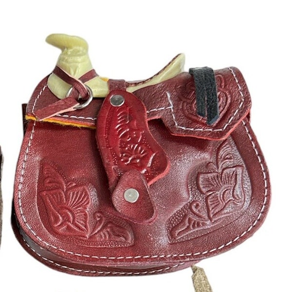 1 HAND TOOLED PURSE , saddle purse , real leather , small purse , 4" x 5", girl purse , crossbody , burgundy