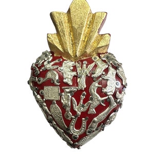 Small  MILAGROS SACRED HEART, real wood, Milagros , Mexican folk art, made in Mexico , small  sacred heart, Manda , 5 x 3.5&quot; , Red