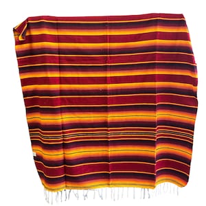 ONE SARAPE XL ,5&#39; X 7&#39;, Mexican Blanket, Hot Rod, Seat Covers, Motorcycle , traditional  , Bright Red