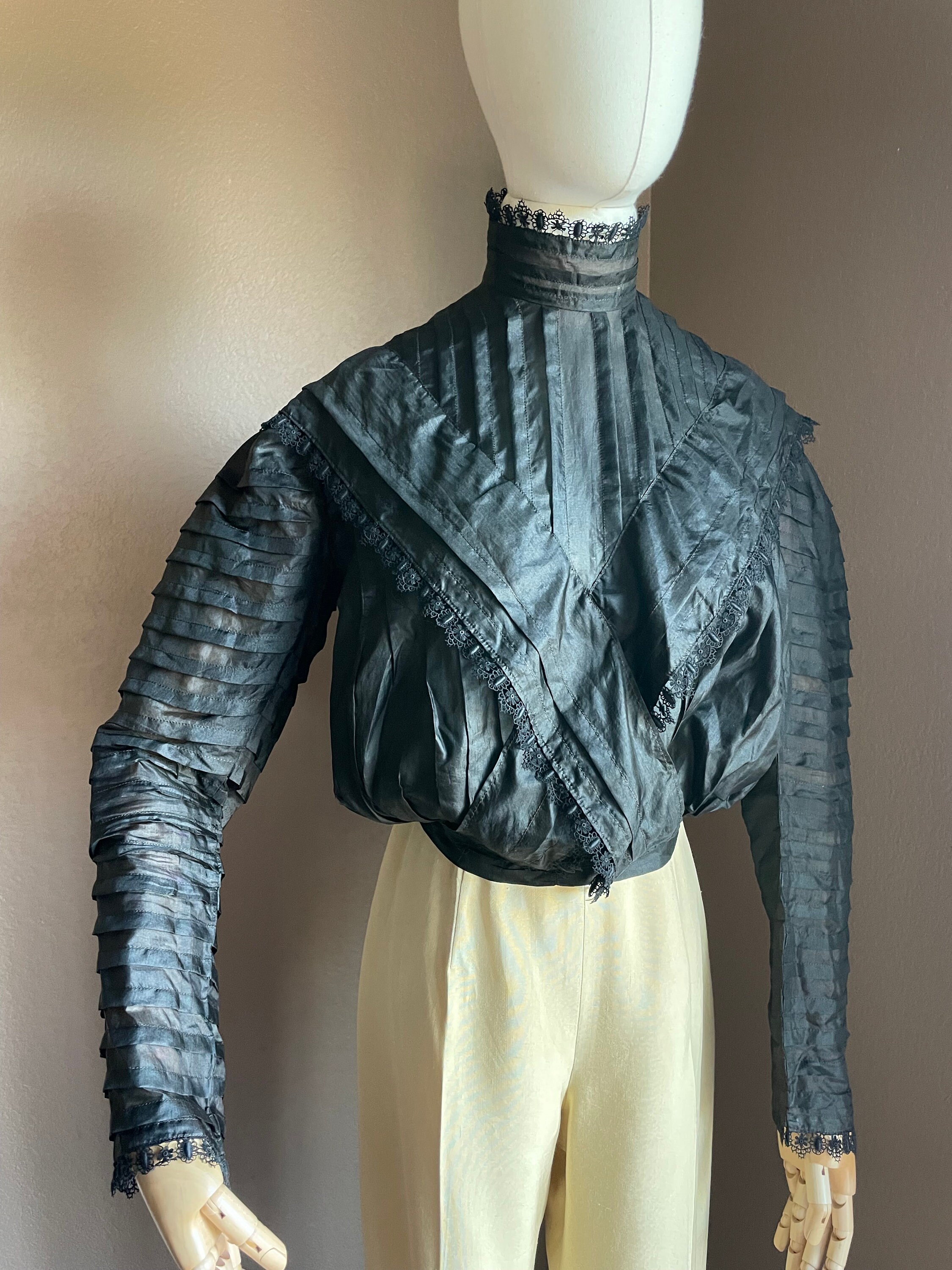 Antique Early 1900s Victorian Silk Lace Cropped Bodice Blouse Puff 