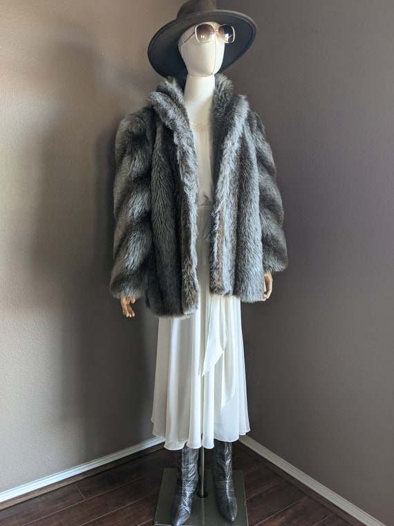 Vintage faux fur Coat Jacket wolf - image 3