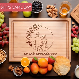 Tagliere personalizzato regalo di nozze, tagliere personalizzato, regalo per addio al nubilato, tagliere in noce, regalo di fidanzamento, regali di anniversario