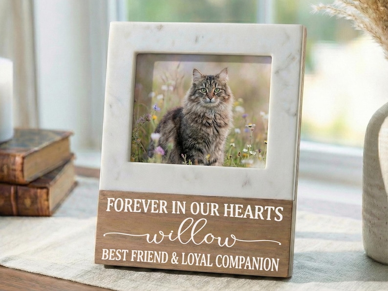 Loyal Frame Personalized Pet Memorial Frame 5x7, Marble and Wood Picture Frame, Cat ...