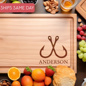 Custom Father&#39;s Day Gift, Personalized Fisherman Gift, Engraved Cutting Board, Gift for Dad, Grandpa Gift, Fishing Gift, Fish Hooks Decor