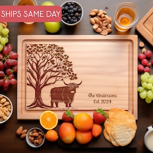 Highland Cow Cutting Board, Personalized Wooden Cutting Board, Custom Wedding Gift, New Home Gift, Anniversary Gift, Cow Farm, Hostess Gift