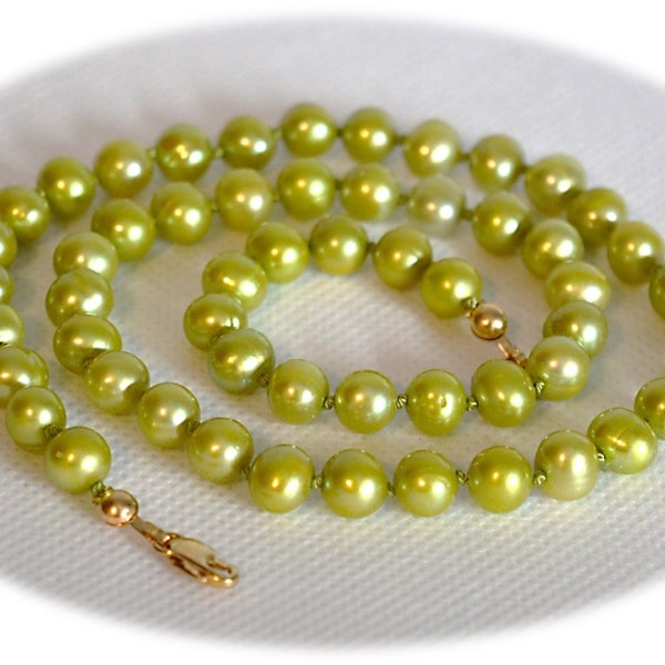 Freshwater Pearl Necklace by Jama Studio, Pistachio Green Pearl Necklace, June Birthstone Jewelry,  Unique Gift for Her, Mothers Day