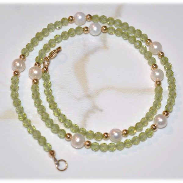 Sparkling Peridot and Pearl Beaded Necklace by Jama Studio, Peridot Jewelry, Green Stone Necklace, Unique Gift for Her, Valentines Day gift