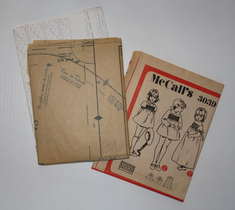 Size 5 Toddlers and Childs Dress McCalls 3039 Vintage Pattern
