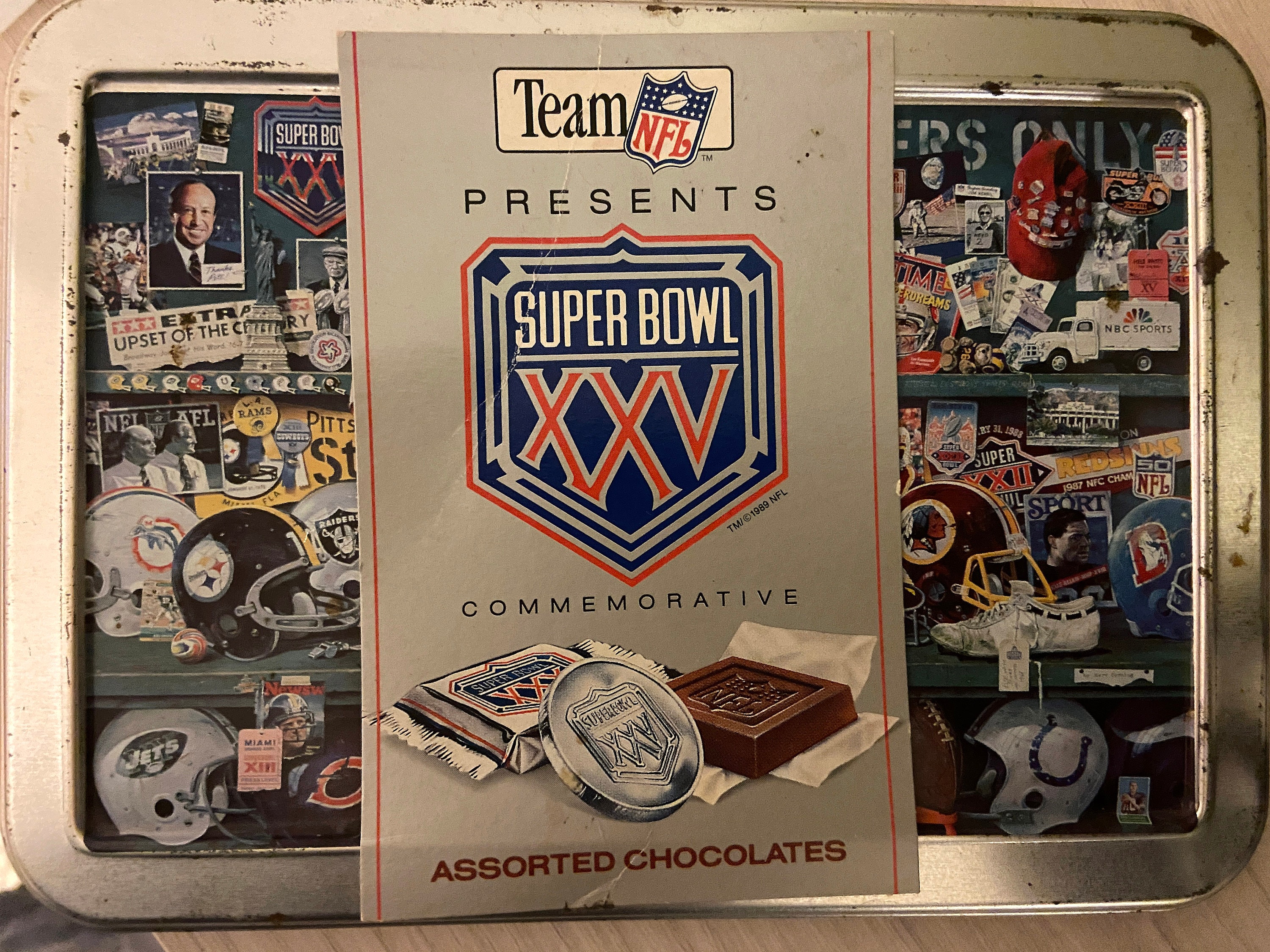 1990 Super Bowl XXV Commemorative Silver Anniversary Chocolate Tin