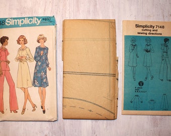 Simplicity 7148  Vintage Pattern - Dress, Top and WideLeg Pants - 1975