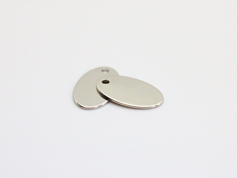 Stamping Coin Pendant Silver Oval Disc Pendant 15x9mm Rhodium Plated Oval Disc PKS18 Brass Oval Blank Tag 1 hole Oval Charm 20pcs