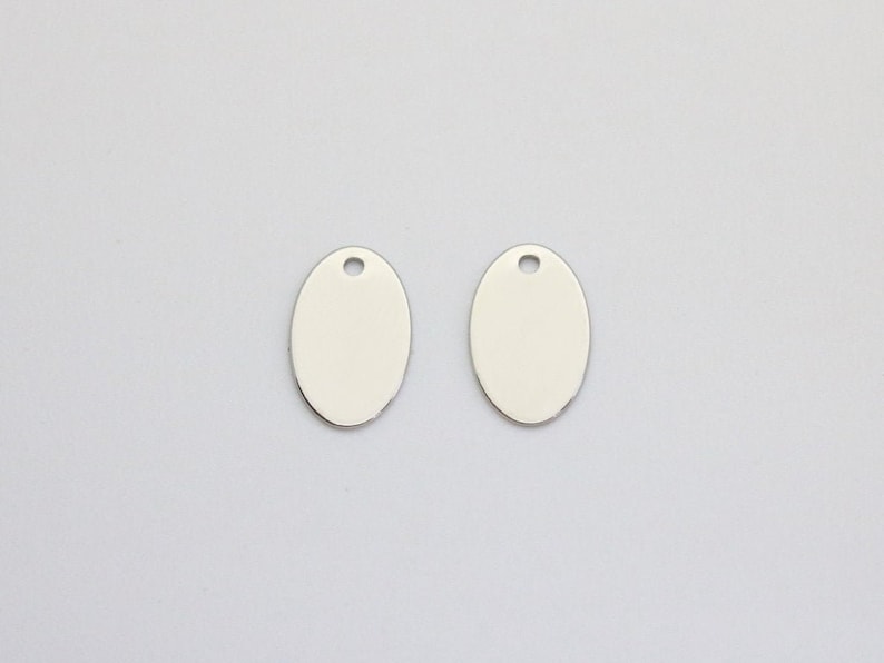 Stamping Coin Pendant Silver Oval Disc Pendant 15x9mm Rhodium Plated Oval Disc PKS18 Brass Oval Blank Tag 1 hole Oval Charm 20pcs
