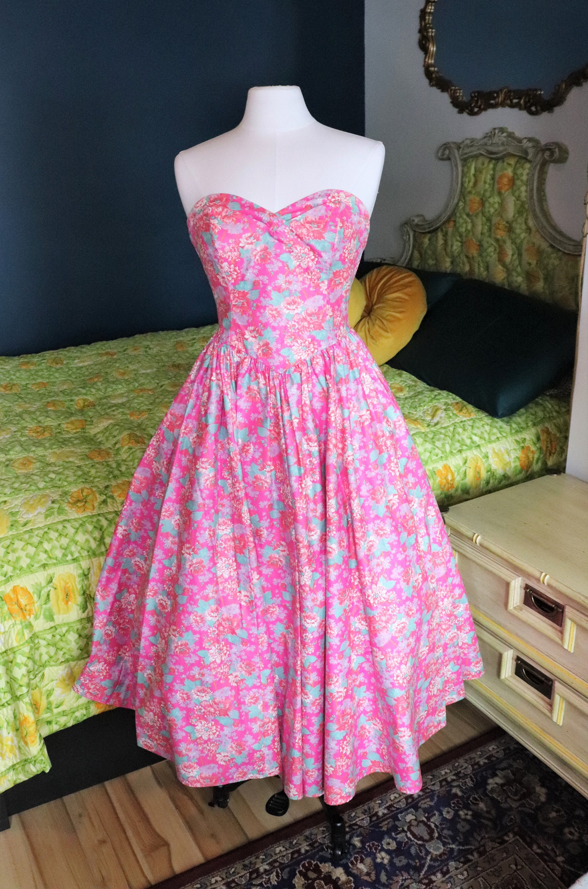 1980s LAURA ASHLEY Swing Dress 80s Does 