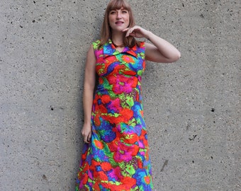 1970s vibrant floral maxi dress| M