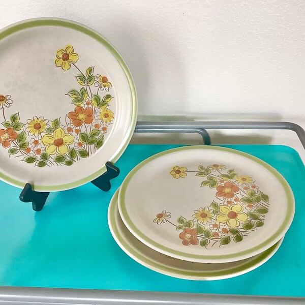 Daisy Dinner Plate - Etsy