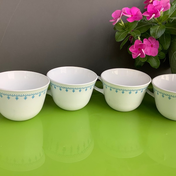 Vintage Correlle Pyrex Compatibles  Blue Snowflake Garland Coffee Cups Set of 4