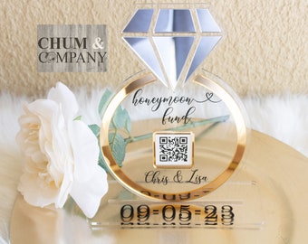 Anello del fondo luna di miele Segno del codice QR, segno del matrimonio, ospite di nozze. Insegne di nozze moderne, decorazione del tavolo nuziale, scansione personalizzata per pagare il segno