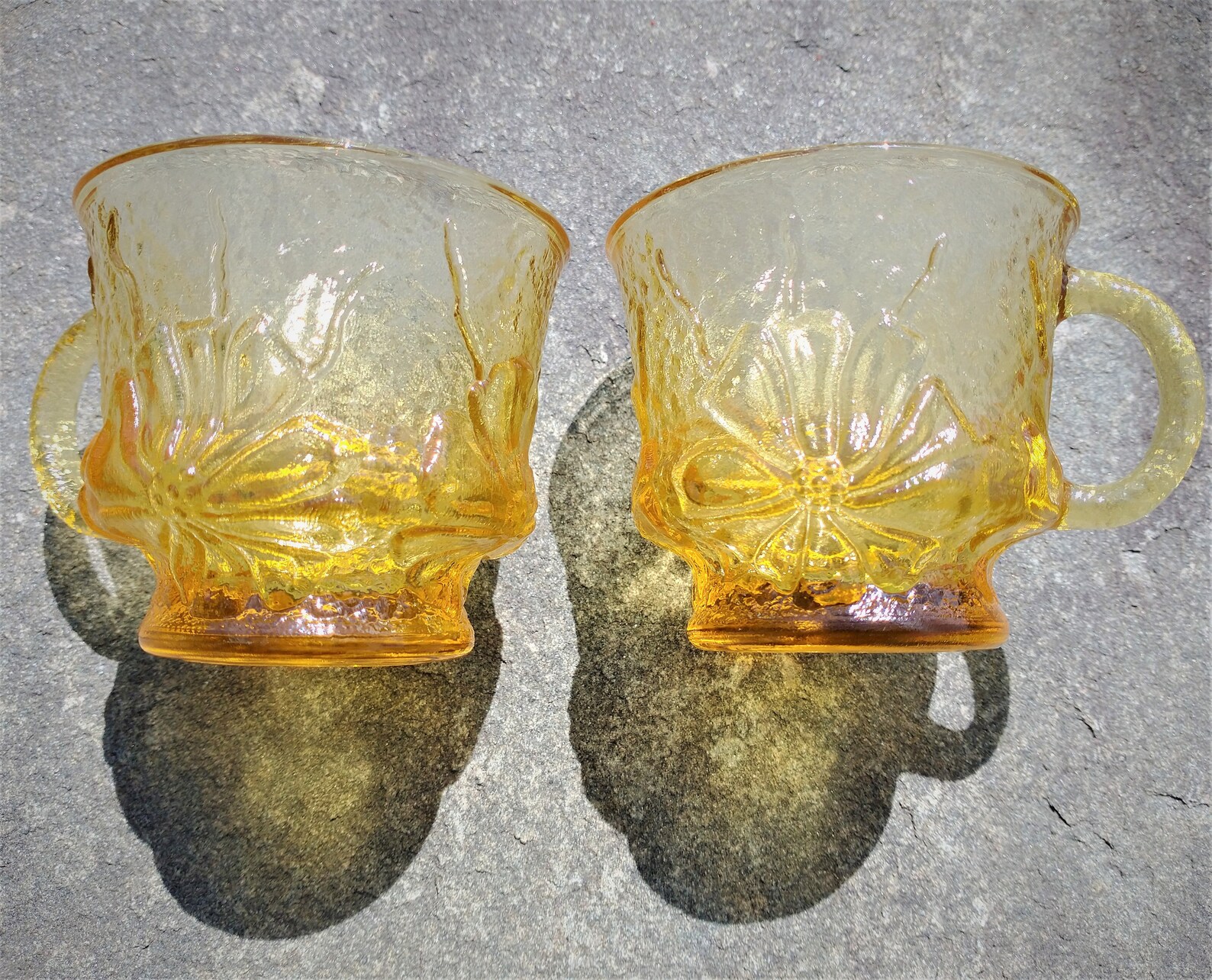 Set of 5 Vintage Anchor Hocking Yellow Daisy Glassware Honey Etsy