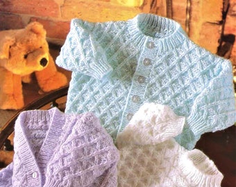 Baby Strickmuster, Größe 16 bis 22 Zoll Brust, Sofort Download Pdf, Doppeltes Strickgarn oder Wolle, Diamant Babys Cardigan