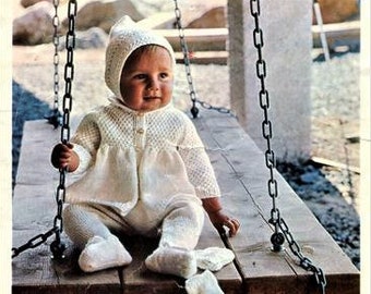 Baby Knitting Pattern, Pram Suit, 18 to 22 inch Chest, Double Knitting, Bonnet, Matinee Jacket, Leggings, Mitts, Babies Suit