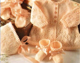 Modèle de tricot pour bébé, ensemble complet, taille de 16 à 22 pouces de poitrine, 4 fils de fil ou laine, téléchargement immédiat pdf, veste, leggings, bonnet