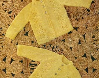 Modèle de tricot de veste à capuche et sans capuche pour bébés, téléchargement immédiat au format pdf, taille de 19 à 21 pouces de poitrine, 4 fils et fil à tricoter double