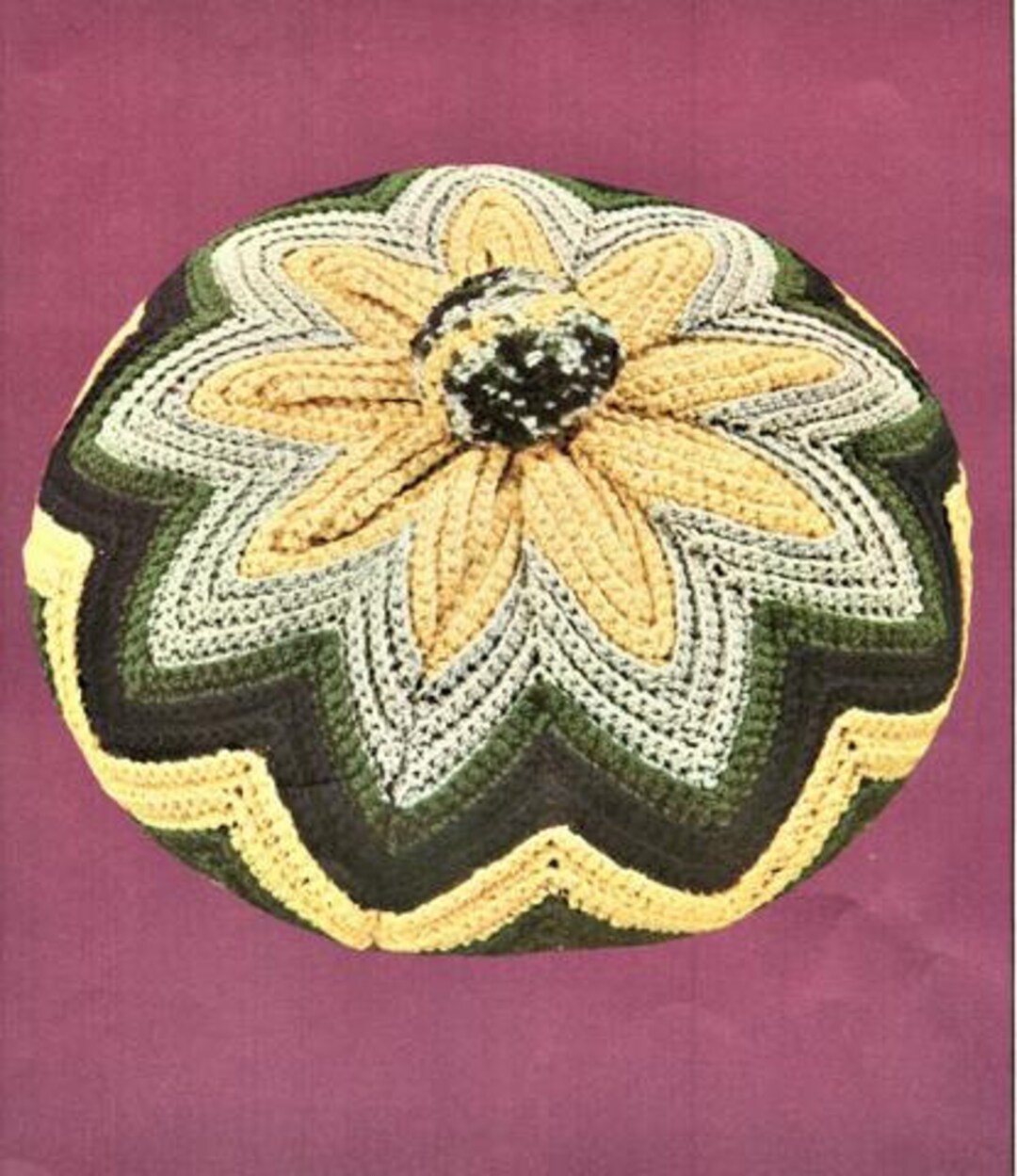 Circular Cushion Covers Razzamatazz Pattern, 4.00 ISR Crochet Hook, Mod