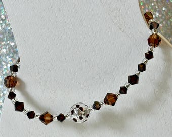 Venetian Glass leopard print Swarovski Crystal stretch bracelet. Special occasion bracelet. Casual to dressy sparkly bracelet animal print