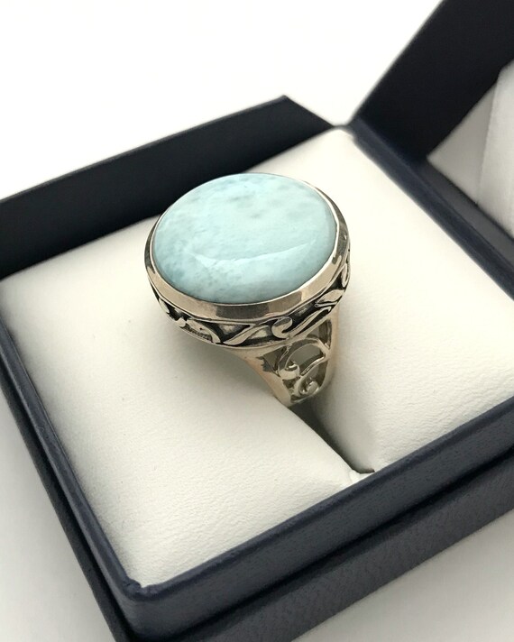 Sterling Silver Round Sky Blue Topaz Filigree Bezel Set Ring - Size 8 Sterling Silver Round Sky Blue Topaz Filigree Bezel Set Ring - Size 8