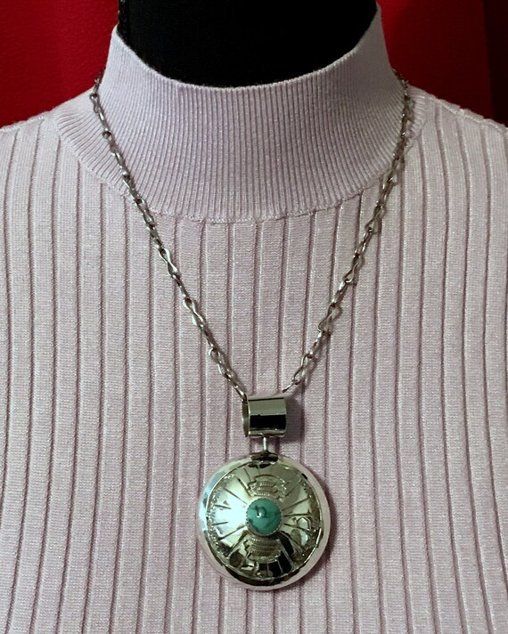 Old Hand Wrought Vintage Navajo Native American Jewelry Silver Tubule Bead **bear Power** Necklace Old Hand Wrought Vintage Navajo Native American Jewelry Silver Tubule Bead **bear Power** Necklace