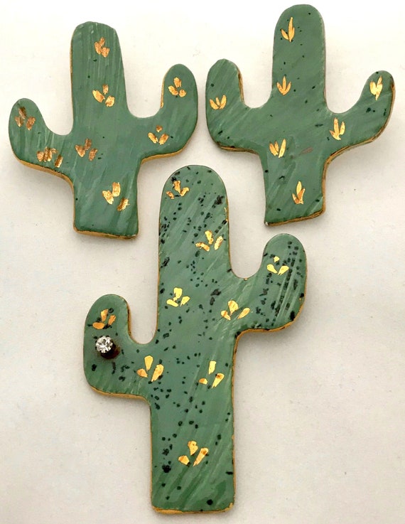 1980s handmade glazed ceramic Saguaro cactus brooc