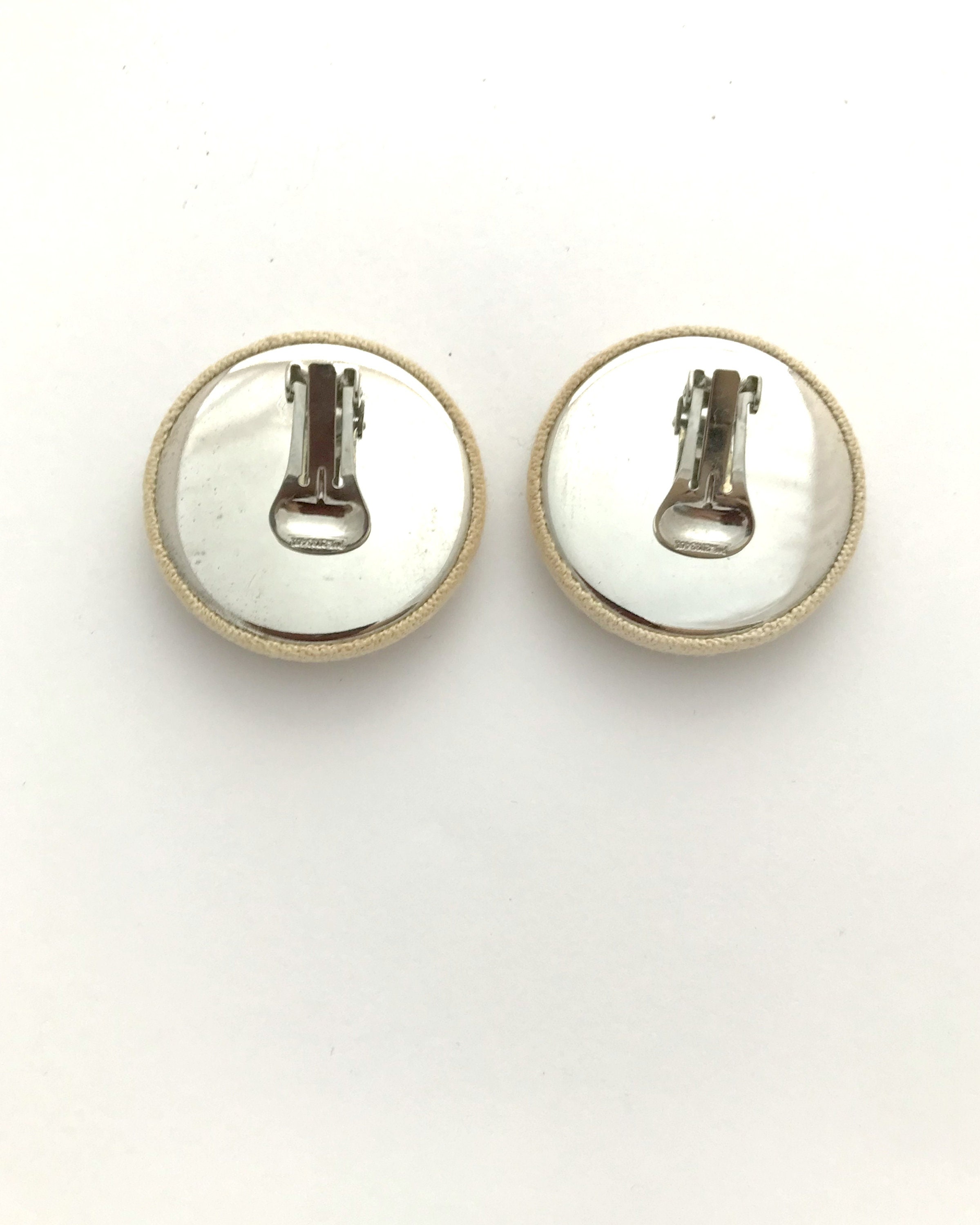 Three Pairs 1970s Africa-themed Clip-on Earrings - Etsy