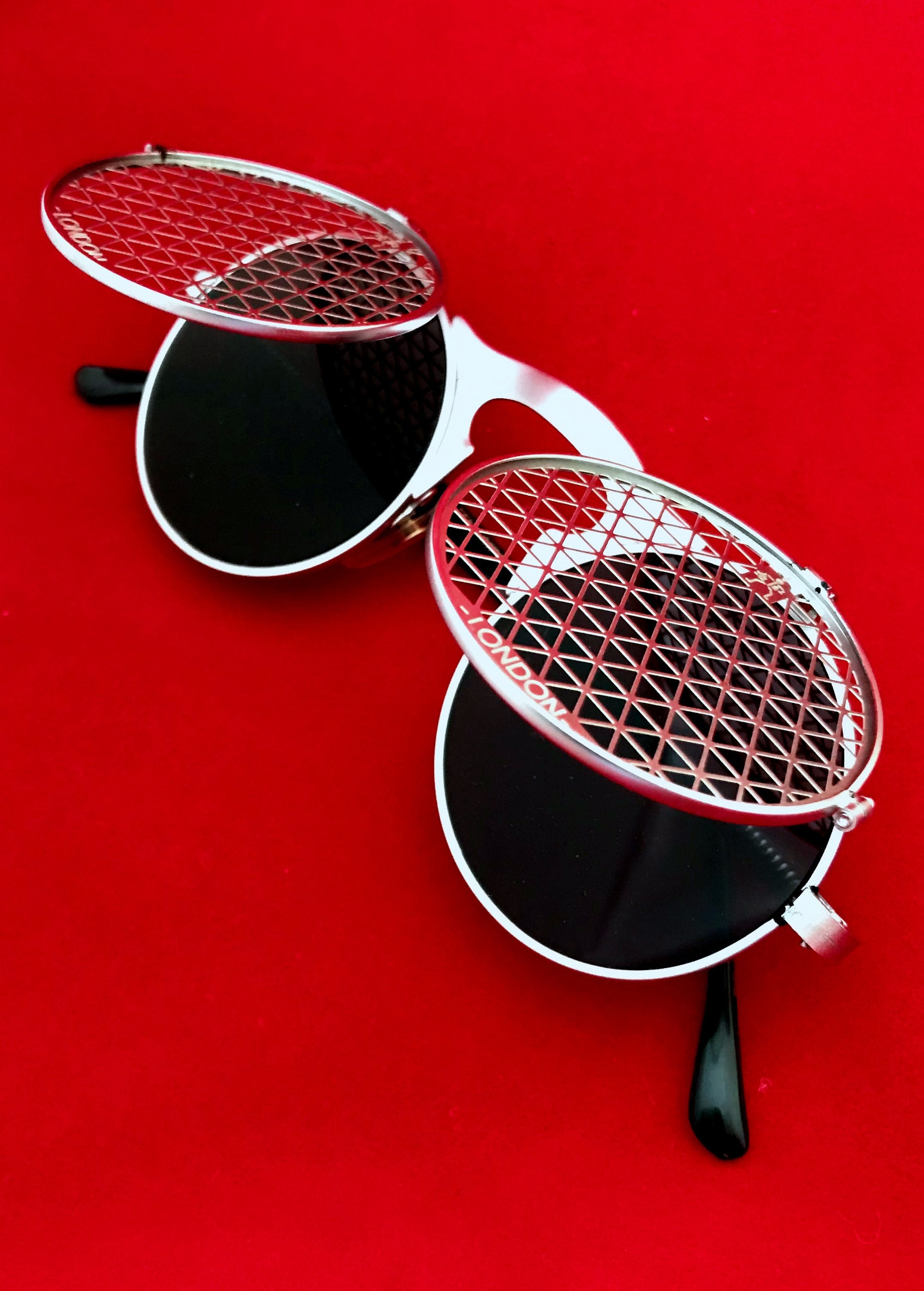 【Hi-Tek Designs London ALEXANDER】サングラス Hi Tek Designs London ALEXANDER サングラス - メルカリ