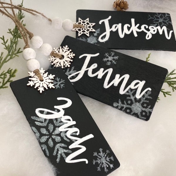 Wooden Stocking Tags Black Gift Tags with White Wood Beads Christmas Gift Tag Family Stockings Christmas Stocking Name Tags