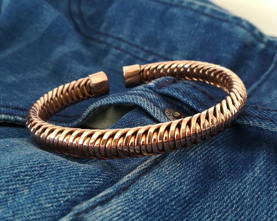 Three Tone Twisted Bangle Adjustable Cuff Bracelet Yoga Meditation Mantra  Jewelry for Unisex at Rs 95/piece | Metal Bracelet in Moradabad | ID:  2852866541612