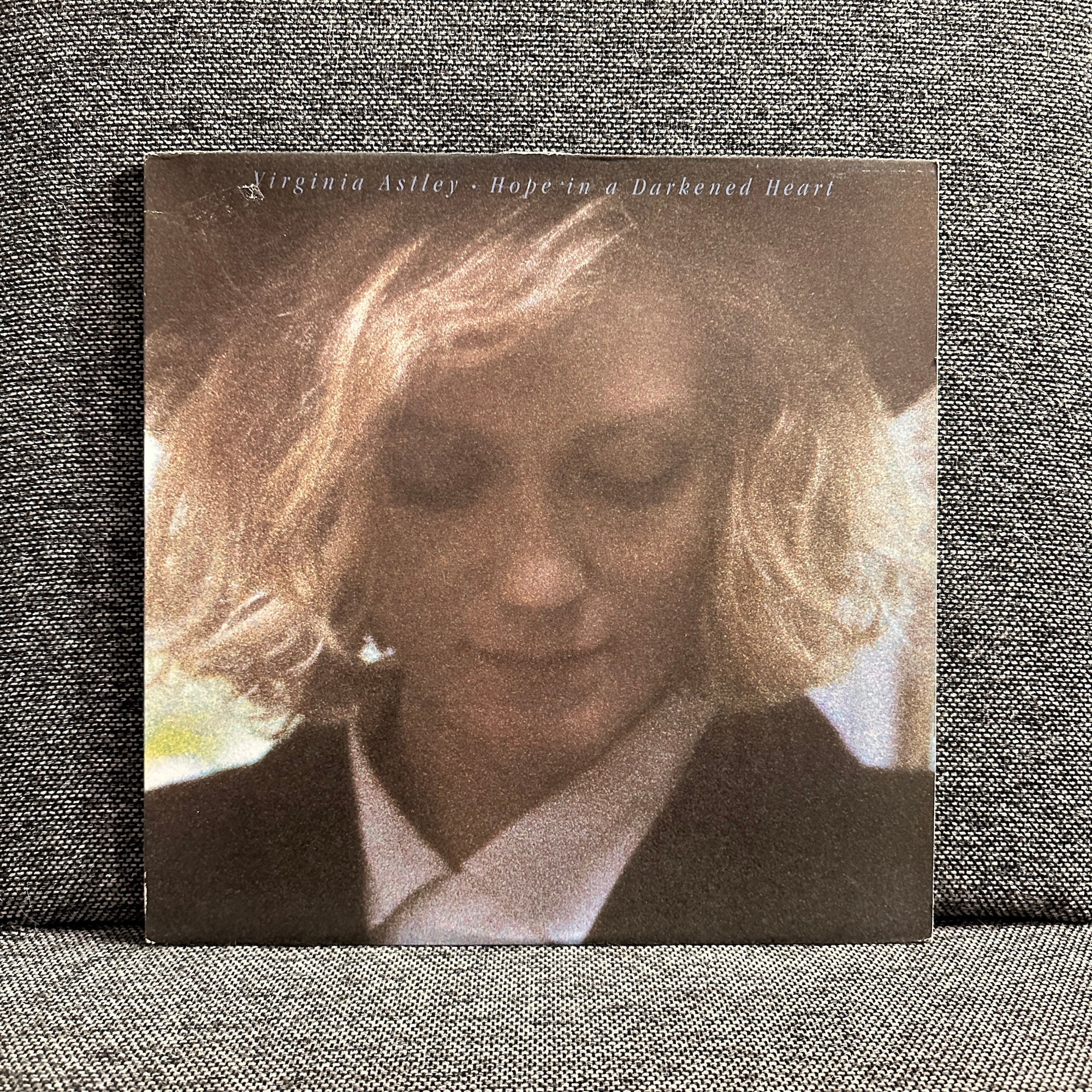 Virginia Astley / Hope In A Darkened Heart 帯付き LP レコード P