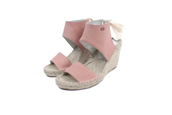 coral colored wedge sandals