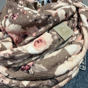 XXL Muslin Ladies Scarf Shawl Muslin Cloth Rose Taupe Flowers