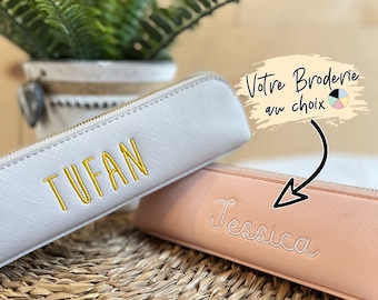 Trousse en cuir à BRODER avec le prénom de votre choix