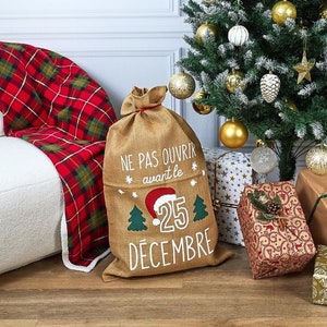 personalized Christmas hood with embroidered NAME of your choice, burlap Christmas bag