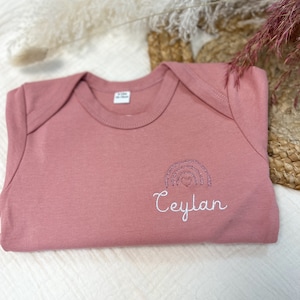 Natural EMBROIDERED baby bodysuit to personalize with the first name of your choice image 3